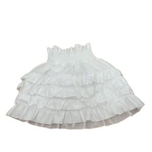 White Swan Elegant Ruffled Skirt 🦢